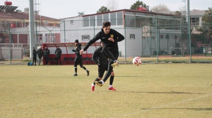 &Ouml;nce Sınav, Sonra Kamp