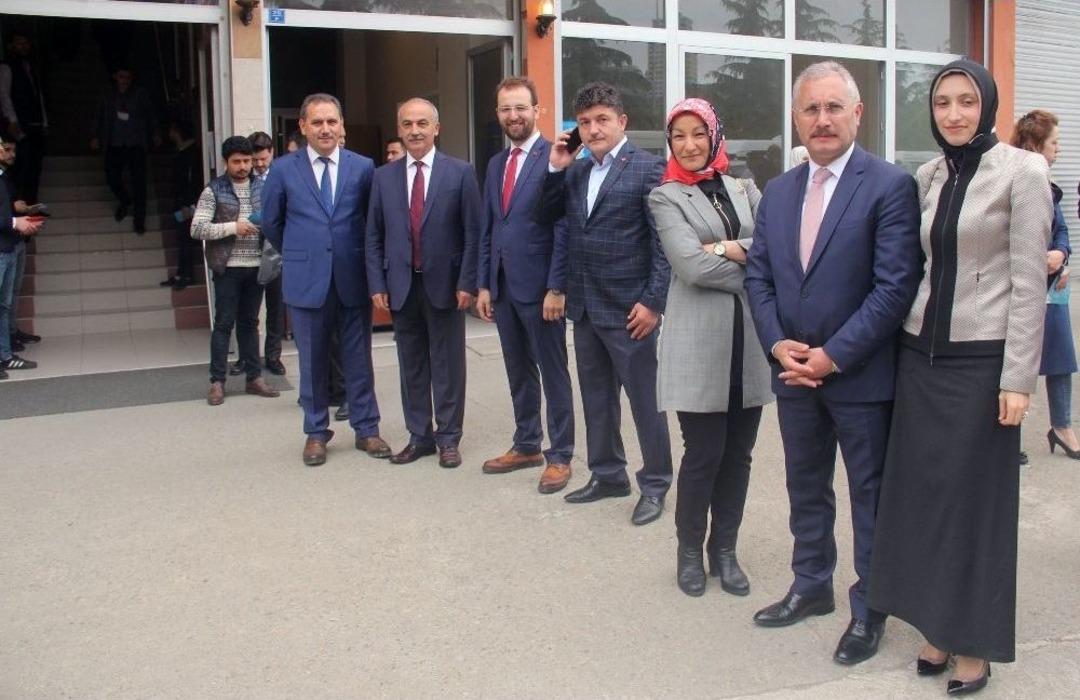 Giresun Ak Parti&rsquo;de Temay&uuml;l Heyecanı