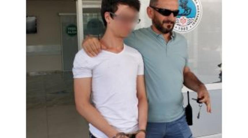 Samsun&rsquo;da Bı&ccedil;aklı Kavga: 2 Yaralı