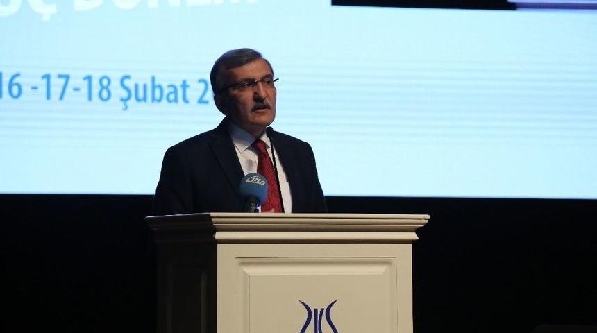 Zeytinburnu&rsquo;nda &lsquo;kemal Tahir, Bir Aydın &Uuml;&ccedil; D&ouml;nem&rsquo; Sempozyumu Başladı