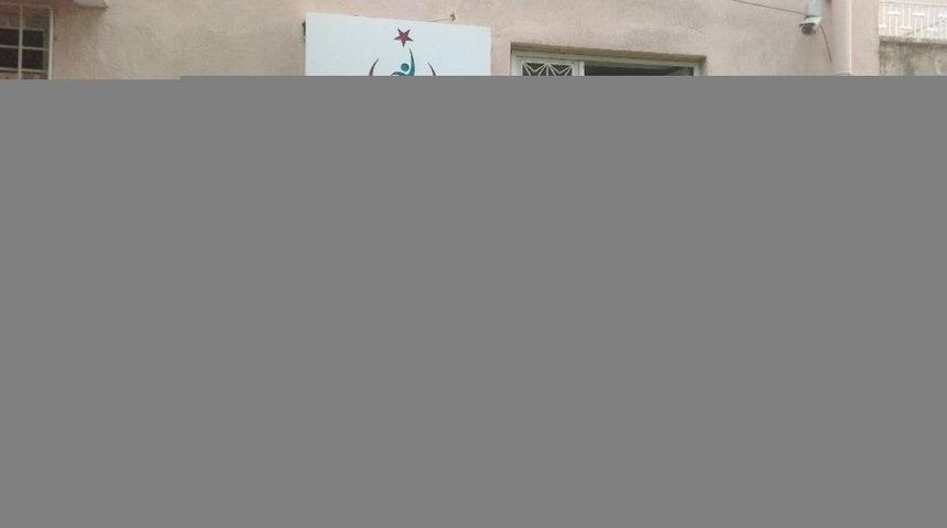 Şehit Sağlık &Ccedil;alışanına Meslektaşlarından Destek