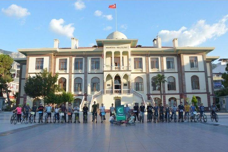 Trafik Kazasında Hayatını Kaybeden 11 Bisikletli Anıldı G5