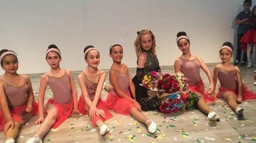 Isparta’daki 10.yıl Bale Gösterisine Yoğun İlgi