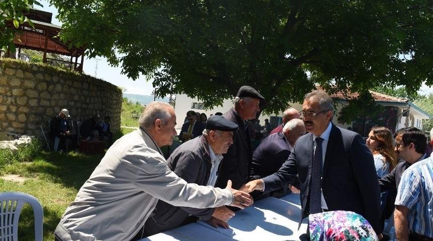 Turhal Da Varvara Piknik Alanı Hafta Sonu Dolup Taşıyor