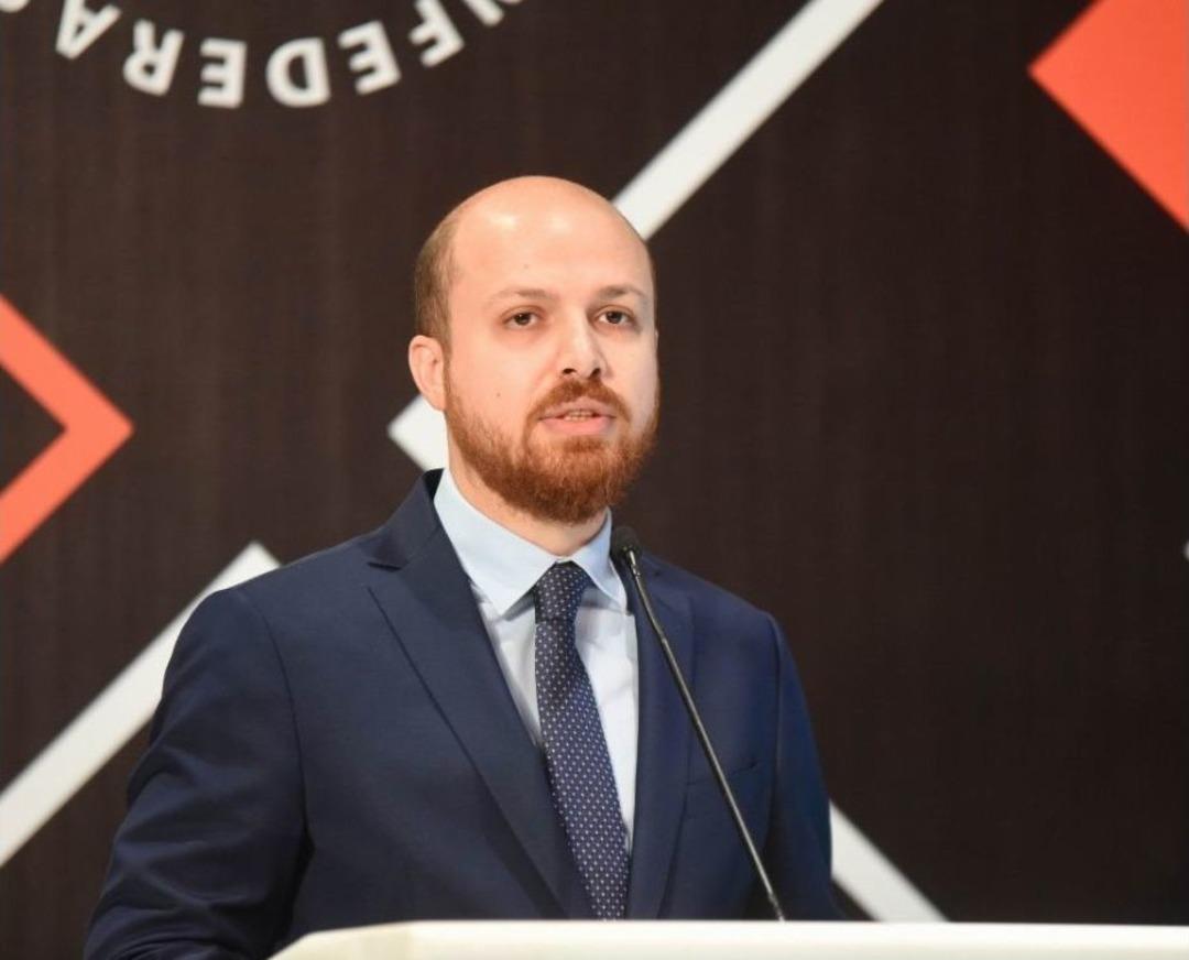 Gen&ccedil;lik Ve Spor Bakanı Bak: &ldquo;internetin Esiri Olan Gen&ccedil;lik İstemiyoruz&rdquo;