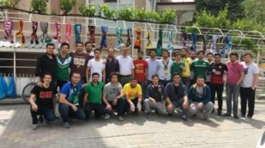 &Uuml;niversiteli Gen&ccedil;lerden Şehitler İ&ccedil;in Lokma İkramı