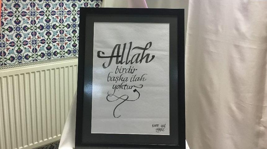 Kursiyerler, Eserlerini Sergiledi