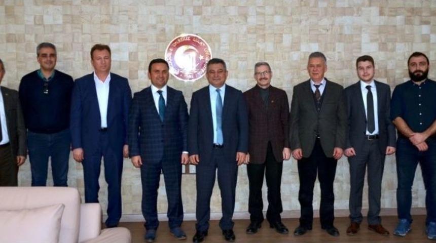 &Ccedil;om&uuml;, Kamp&uuml;s İ&ccedil;i Ulaşımda Teleferik Sistemini Kullanacak İlk &Uuml;niversite Olacak