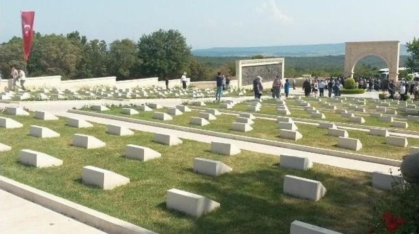 Eğirdir&rsquo;deki Gaziler Ve Şehit Ailelerine &Ccedil;anakkale Gezisi