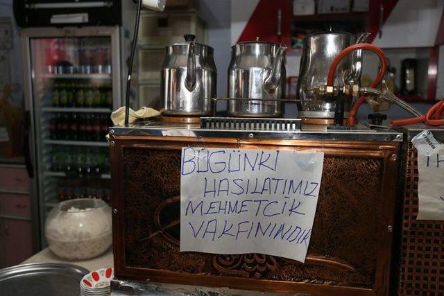 Kahvehanelerinin Bir Günlük Gelirini Mehmetçik’e Bağışladılar