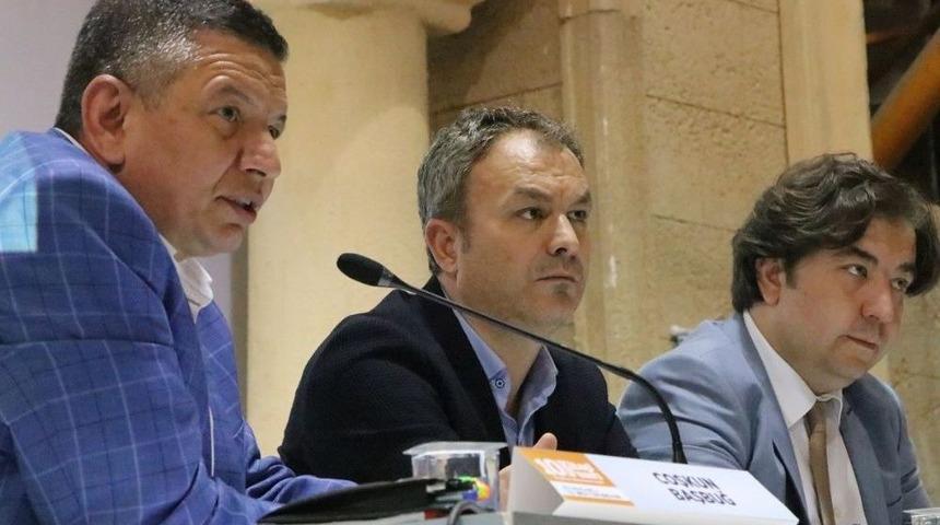 Kocaeli Kitap Fuarı&rsquo;nda T&uuml;rkiye&rsquo;de Siyaset Ve G&uuml;venlik Dengesi Konuşuldu