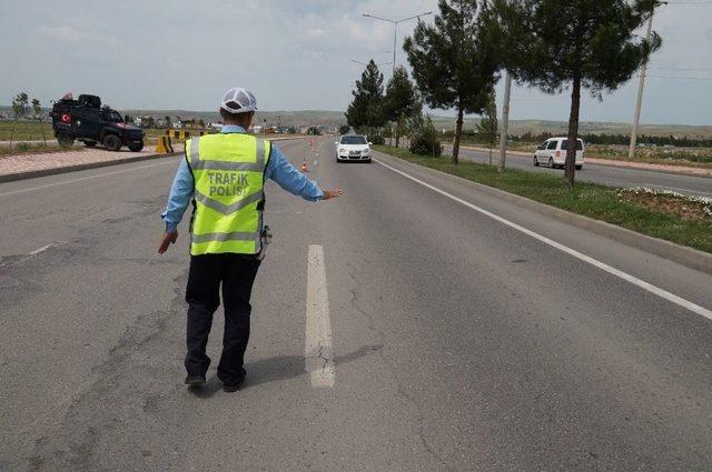 Batman’da Sürücülere Trafik Kurallarının Önemi Anlatıldı