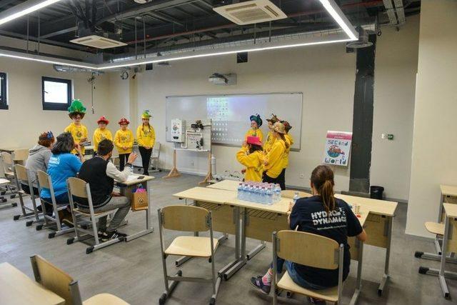 Plevne Orta Okulu Robotik Takımı Dereceye Girdi