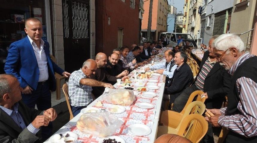 Keşap Belediye Başkanı Emür, Esnaf Buluşmalarını Sürdürüyor