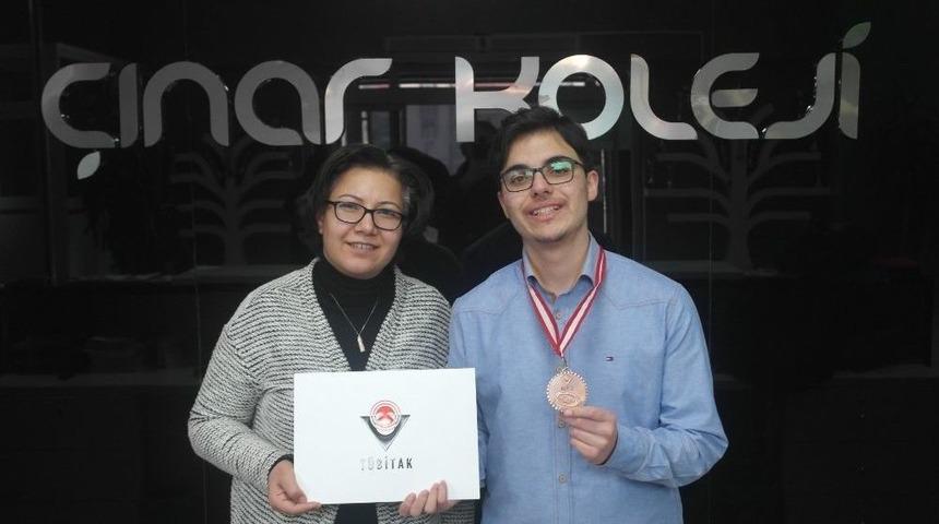 &Ouml;zel &Ccedil;ınar Fen Lisesi&rsquo;nden T&uuml;bitak Başarısı