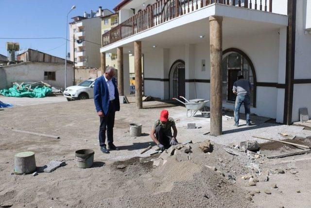 Dede, Torun Gençlik Merkezinin Yapımı Tamamlandı 3