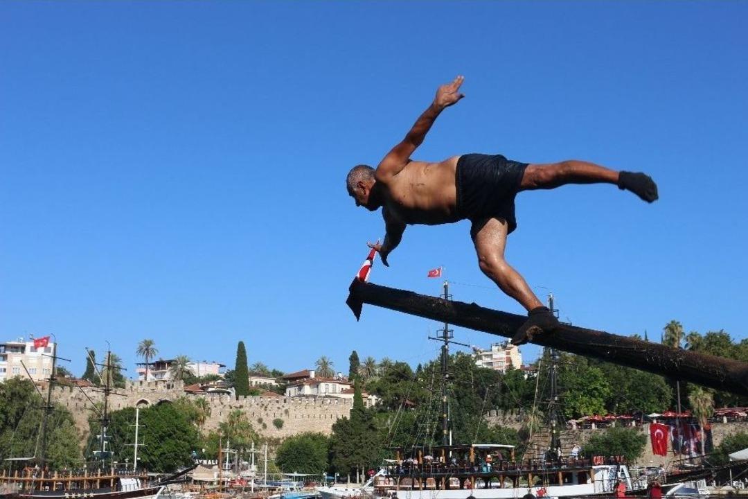 1 Temmuz Denizcilik Ve Kabotaj Bayramı Antalya&rsquo;da &Ccedil;eşitli Etkinliklerle Kutlandı