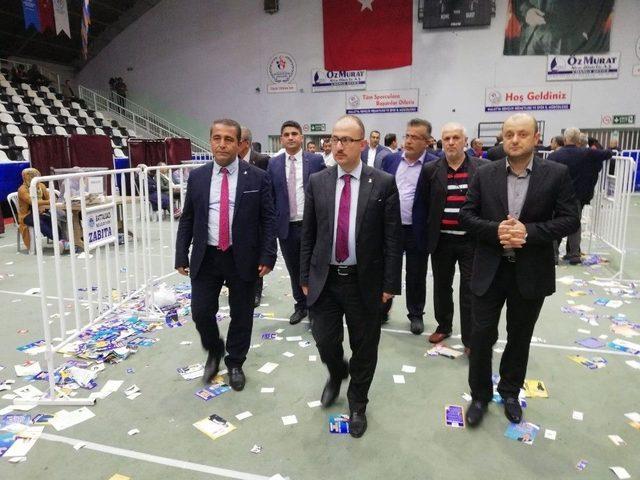 Ak Parti’de Temayül Yoklaması