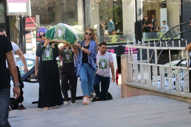 Eylül İçin Eylem Yapan Kadınlar, Tabut Taşıyıp İdam İstedi G2