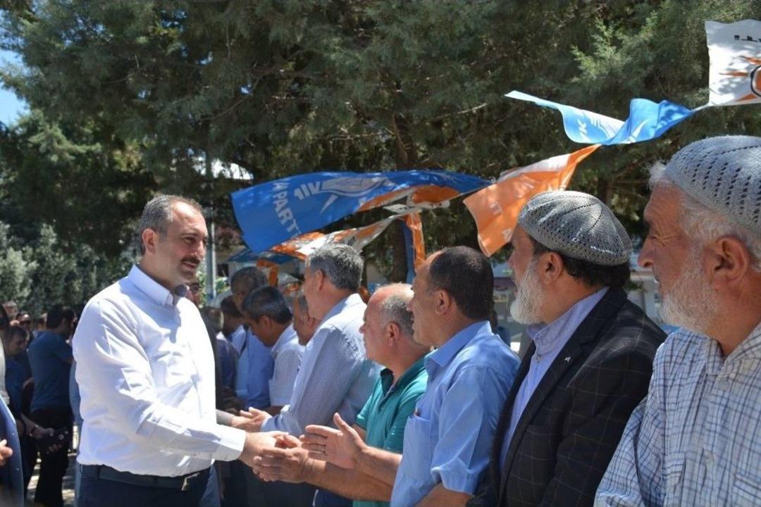 Adalet Bakanı G&uuml;l&rsquo;den Nurdağı&rsquo;na Teşekk&uuml;r Ziyareti