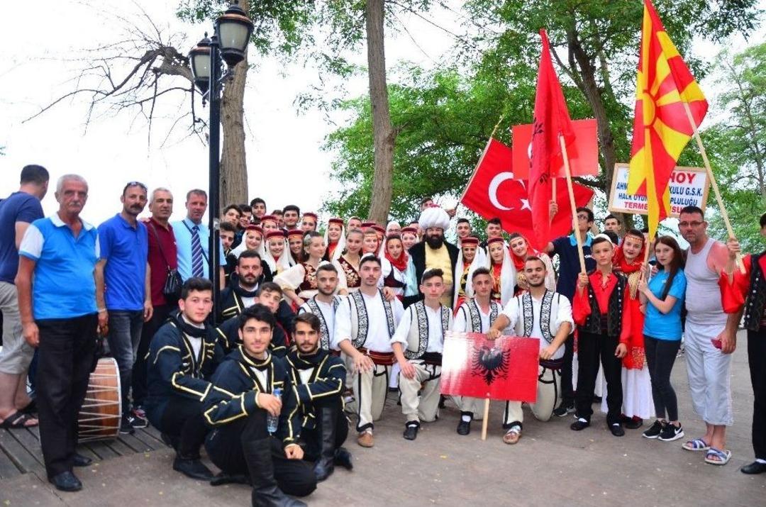 7 &Uuml;lke Danslarıyla &Uuml;nye&rsquo;de