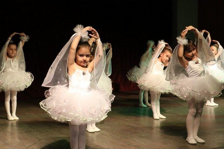 Minik Öğrencilerden Muhteşem Gösteri G2