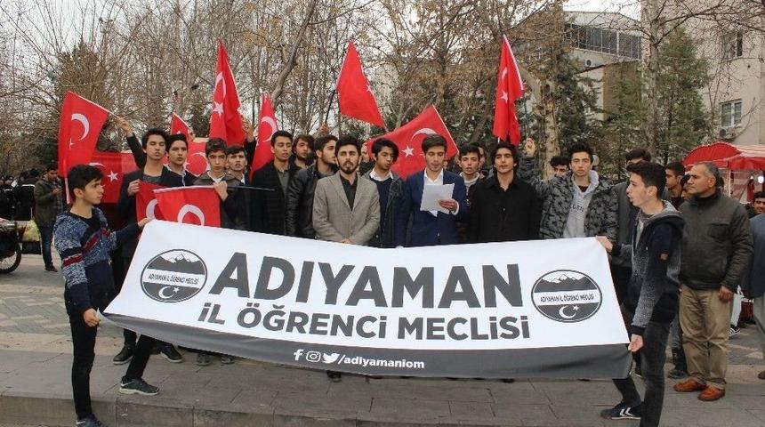 Gen&ccedil;ler Şehit Yoklaması Yaptı