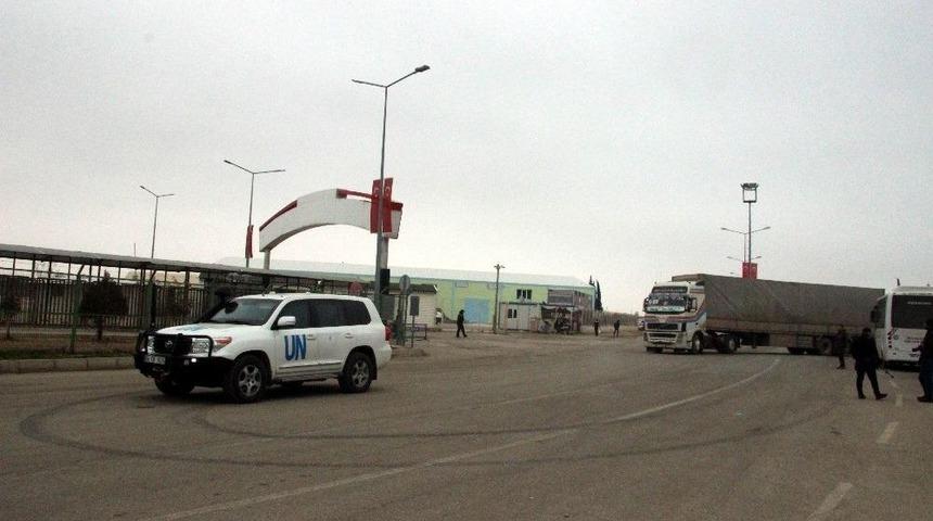 Bm Yardım Konvoyu Suriye&rsquo;ye Ge&ccedil;iş Yaptı