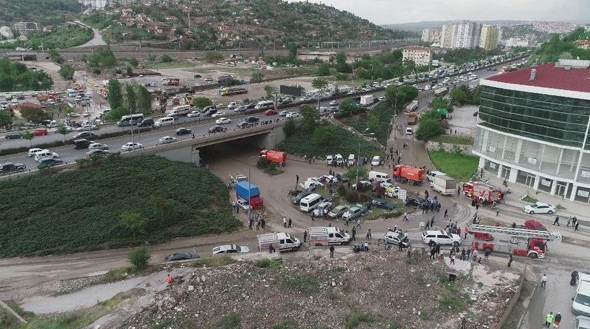 Başkent&rsquo;te Sel B&ouml;lgesi Drone İle G&ouml;r&uuml;nt&uuml;lendi
