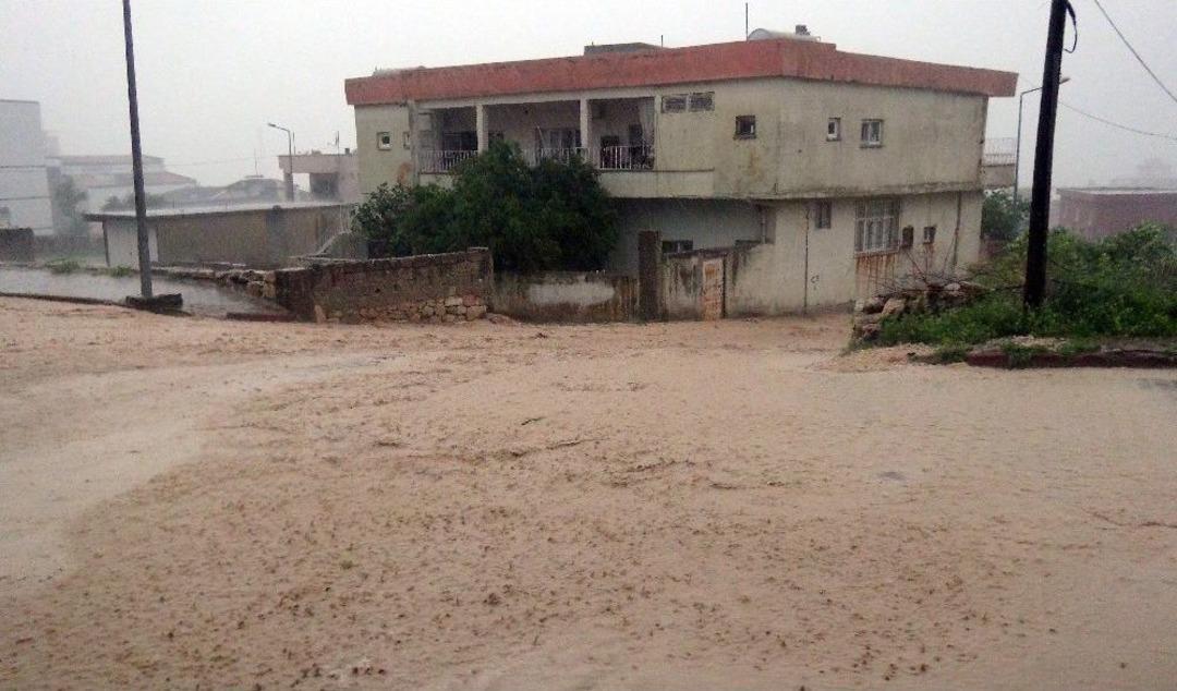 Gerc&uuml;ş&rsquo;te Yollar G&ouml;le D&ouml;nd&uuml;