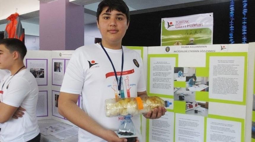 Hazırladığı Proje İle Sigaranın Zararlarını Anlattı