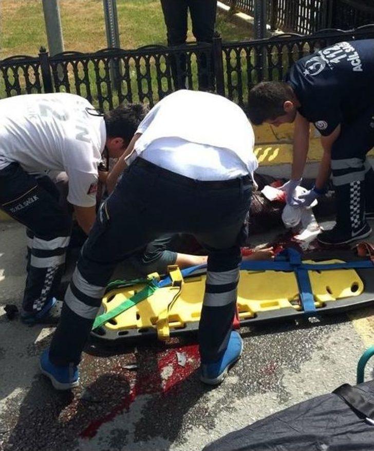 Kuşadası’nda Trafik Kazası, 1 Yaralı G4