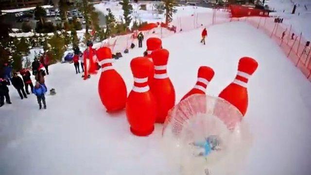 Tatilciler &lsquo;canlı Bowling&rsquo;le Doyasıya Eğlendi 3