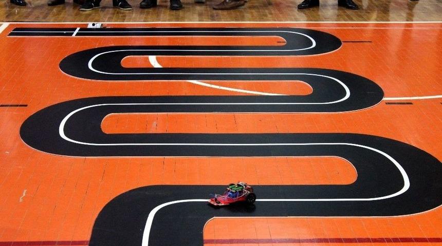 Adıyaman&rsquo;da Robotlar Yarıştı