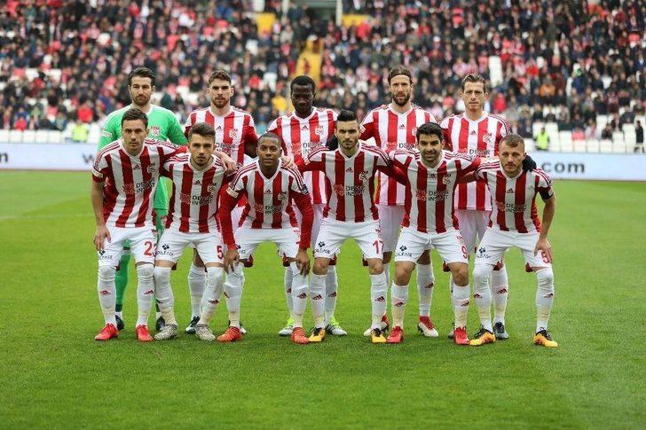 Spor Toto Süper Lig: Dg Sivasspor: 1 - Osmanlıspor: (ilk Yarı) G3