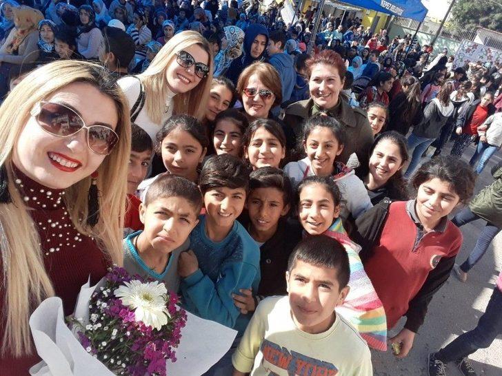 Antalya’nın İyilik Elçisi Oldu G3