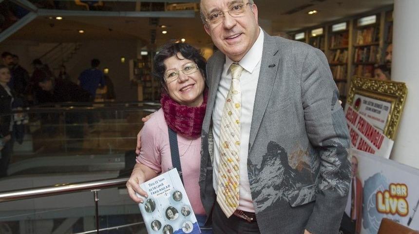 &ldquo;trilye&rsquo;nin Oltasına Takılanlar&rdquo; Kitabının Yazarı S&uuml;reyya &Uuml;zmez, Okurlarıyla Buluştu