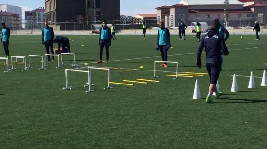 Ağrı 1970 Spor, Bağlar Belediye Spor Maçı Hazırlıklarını Tamamladı