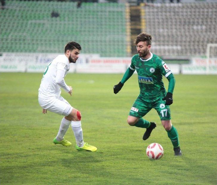 Spor Toto 1. Lig: Akın Çorap Giresunspor: - Denizlispor: 2 G1