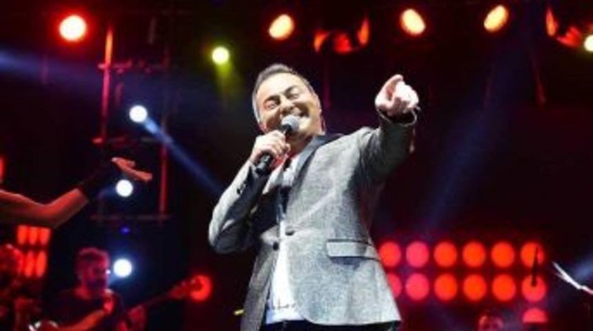 Serdar Orta&ccedil; Finikelileri Coşturdu