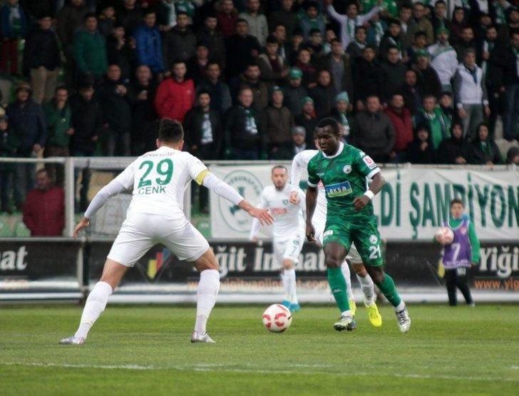 Spor Toto 1. Lig: Akın Çorap Giresunspor: - Denizlispor: 2 G4