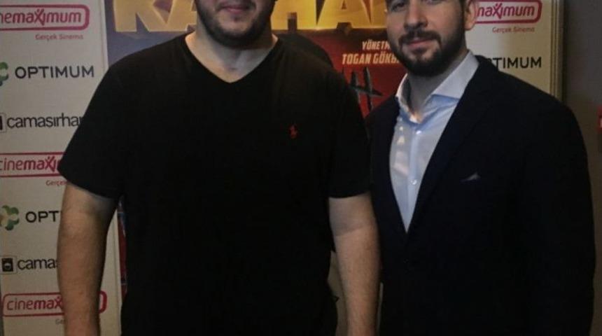 Şahan G&ouml;kbahar&rsquo;ın Yeni Filmi Kayhan&rsquo;ın İzmir Galasında İzdiham