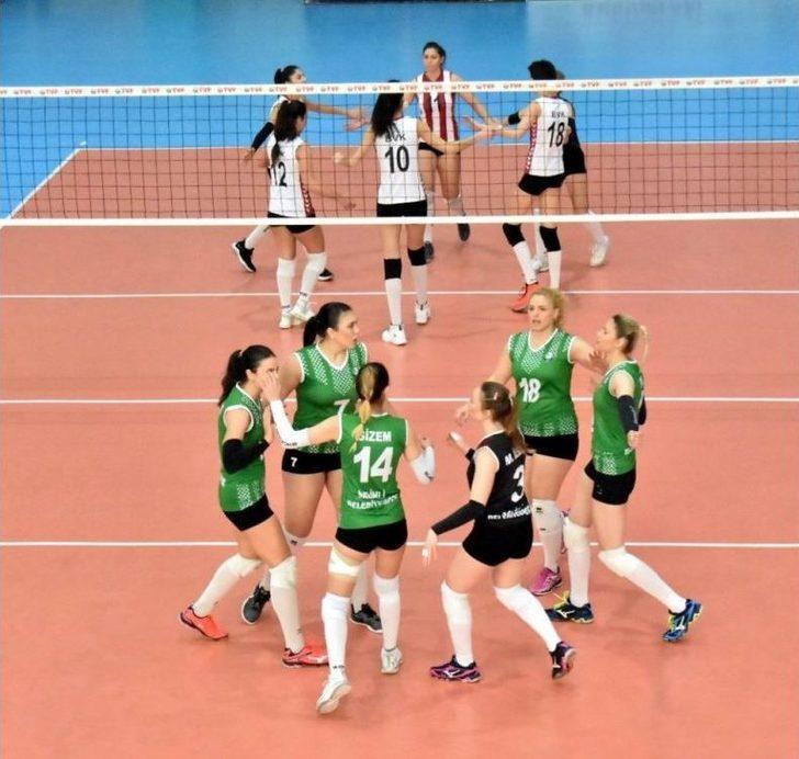 Salihli Belediyespor Filede 5. Sette Kaybetti G1