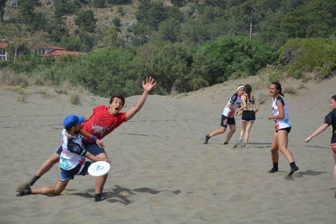 Sarıgerme&rsquo;de Frizby Şampiyonası