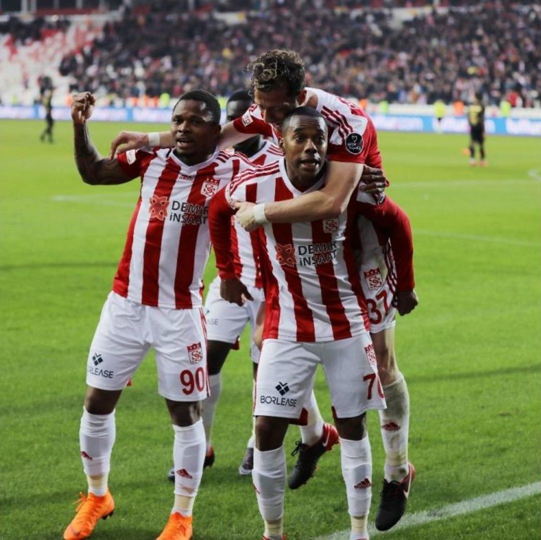 Spor Toto S&uuml;per Lig: Dg Sivasspor: 3 - Osmanlıspor: 2 (ma&ccedil; Sonucu)