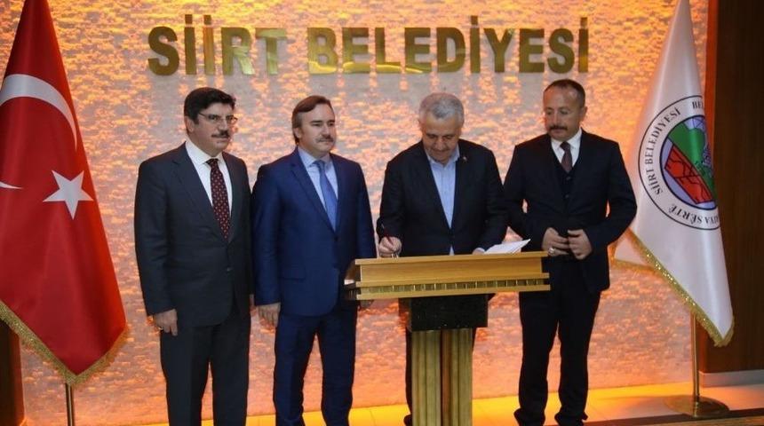 Bakan Arslan Siirt Belediyesi&rsquo;ni Ziyaret Etti