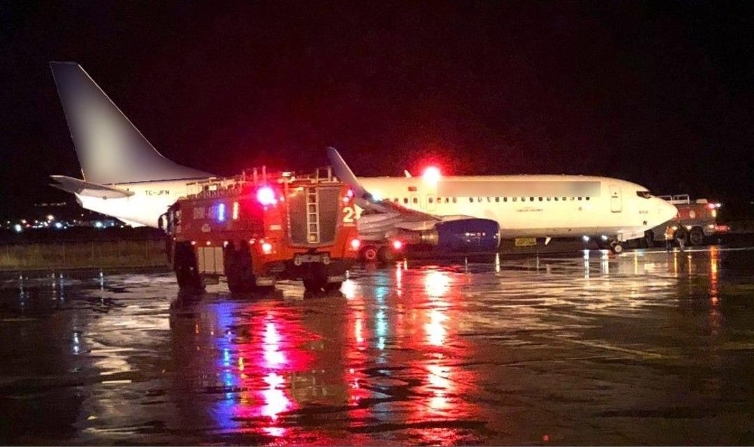 U&ccedil;akta Yangın Paniği