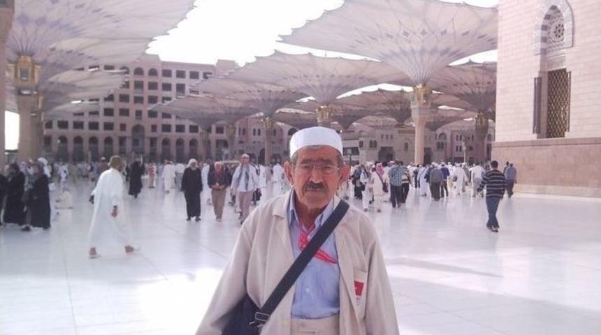 Yaşlı Adam Cami Çıkışı Minibüs Altında Kaldı