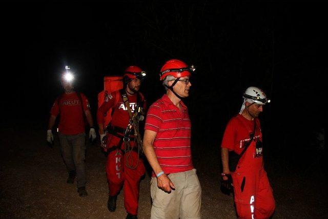 Ölüdeniz’de Kaybolan Turisti Akut Buldu