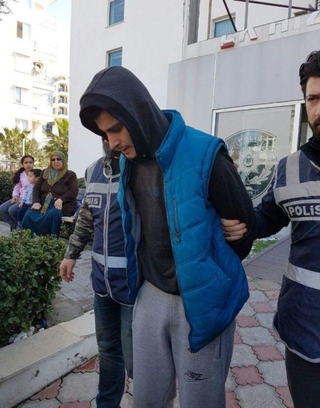 Antalya’da Evden Hırsızlığa 2 Tutuklama